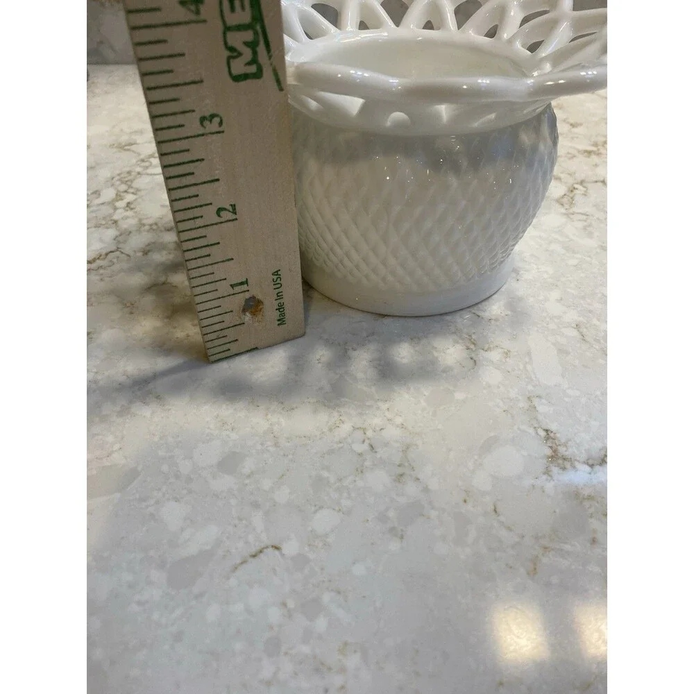 White Milk Glass Diamond Pattern Lace Edge Round Bowl Pressed Glass 5\